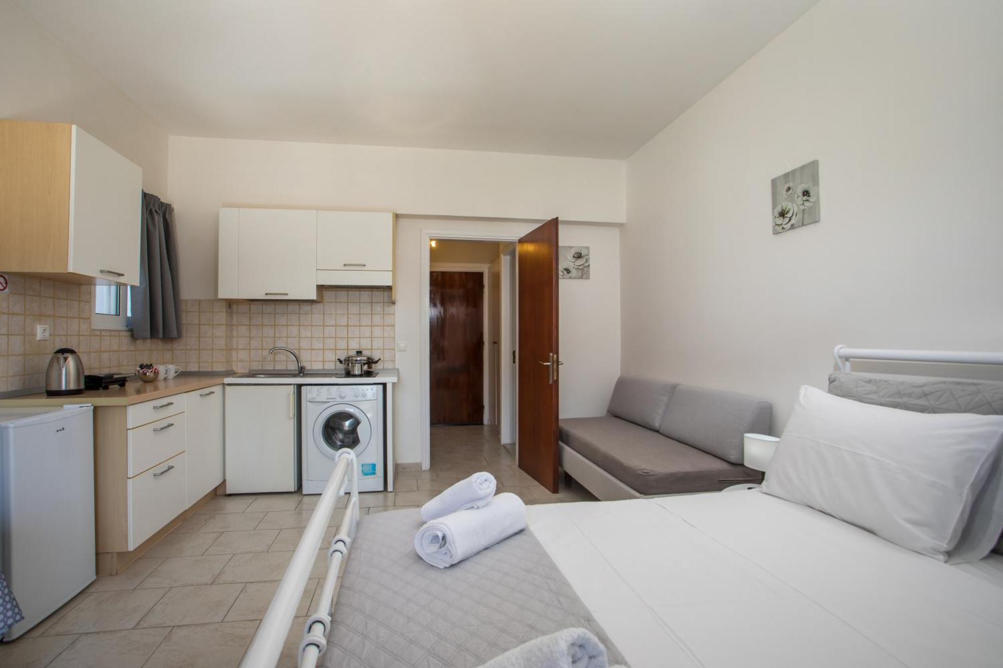 Economisa Apartments Ialysos  Esterno foto