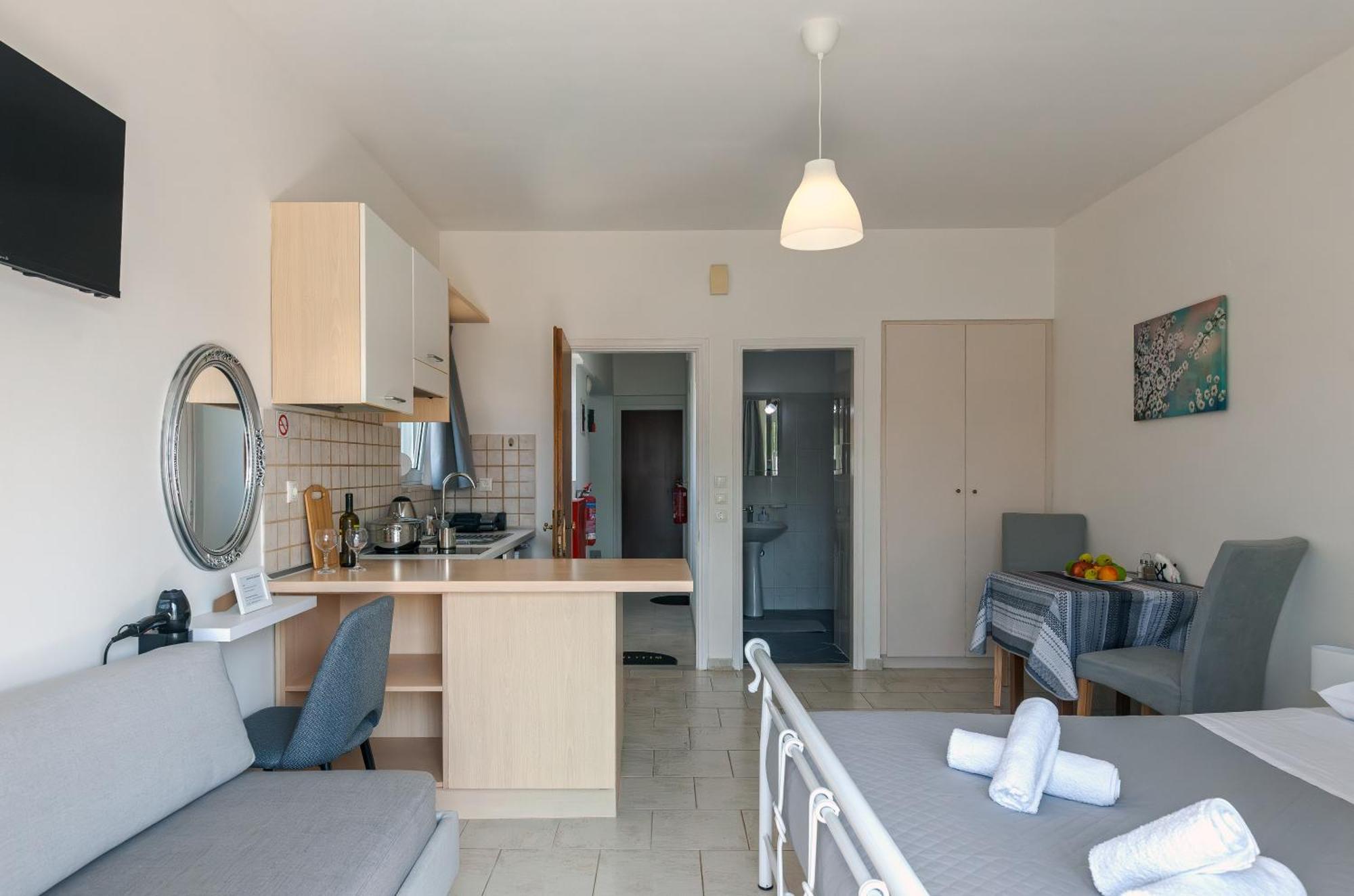 Economisa Apartments Ialysos  Esterno foto